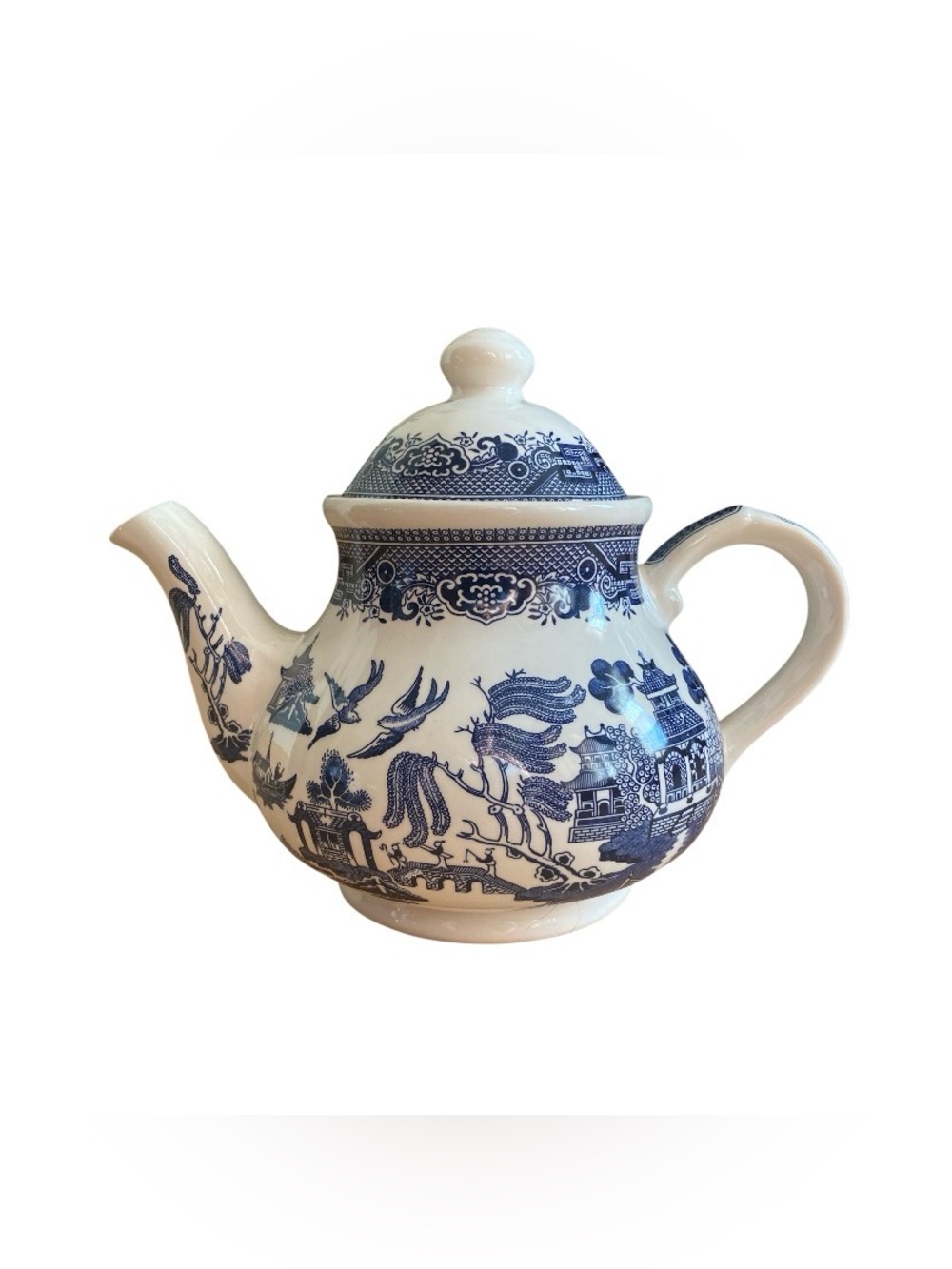 CHURCHILL Classic Blue Willow Georgian Shape Tea Pot Staffordshire, England